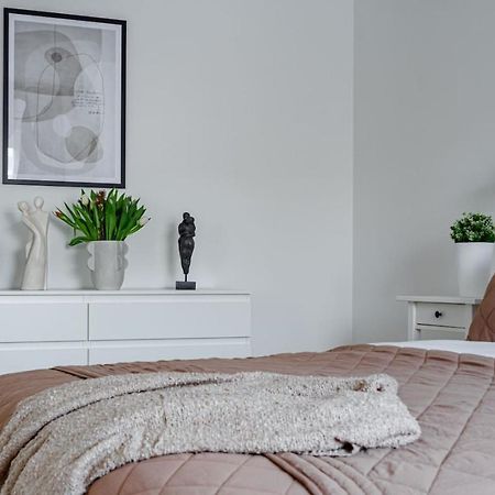 Affordable Stay In Creative Sofo - Construction Work ストックホルム エクステリア 写真