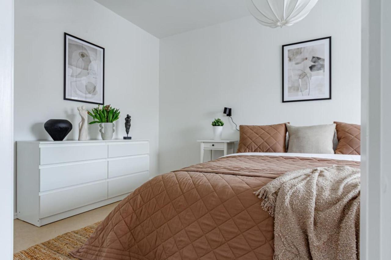 Affordable Stay In Creative Sofo - Construction Work ストックホルム エクステリア 写真