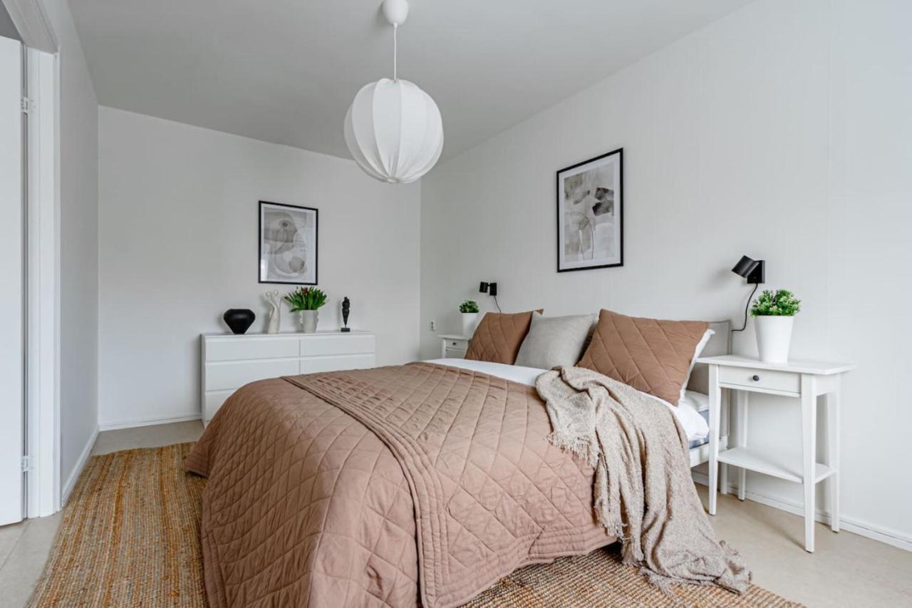 Affordable Stay In Creative Sofo - Construction Work ストックホルム エクステリア 写真